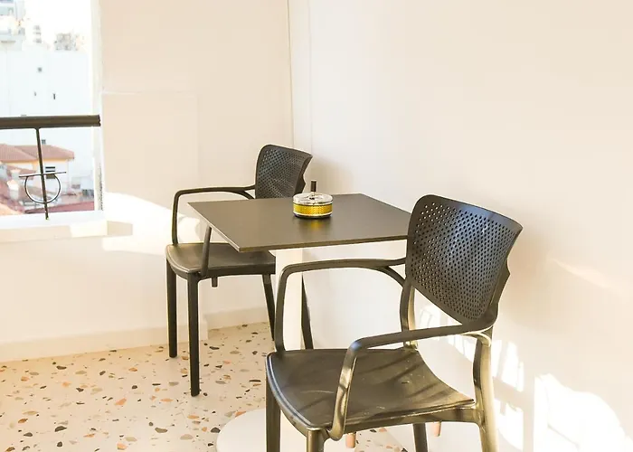 Matisse No3 - One Bedroom With Balcony * Τίρανα