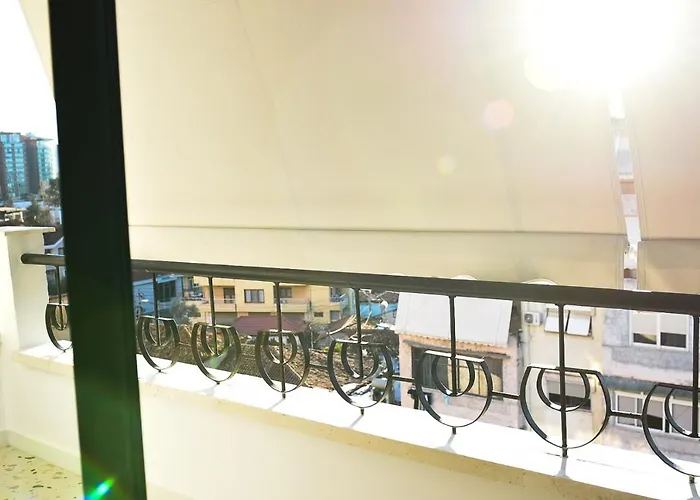 Διαμέρισμα Matisse No3 - One Bedroom With Balcony Τίρανα